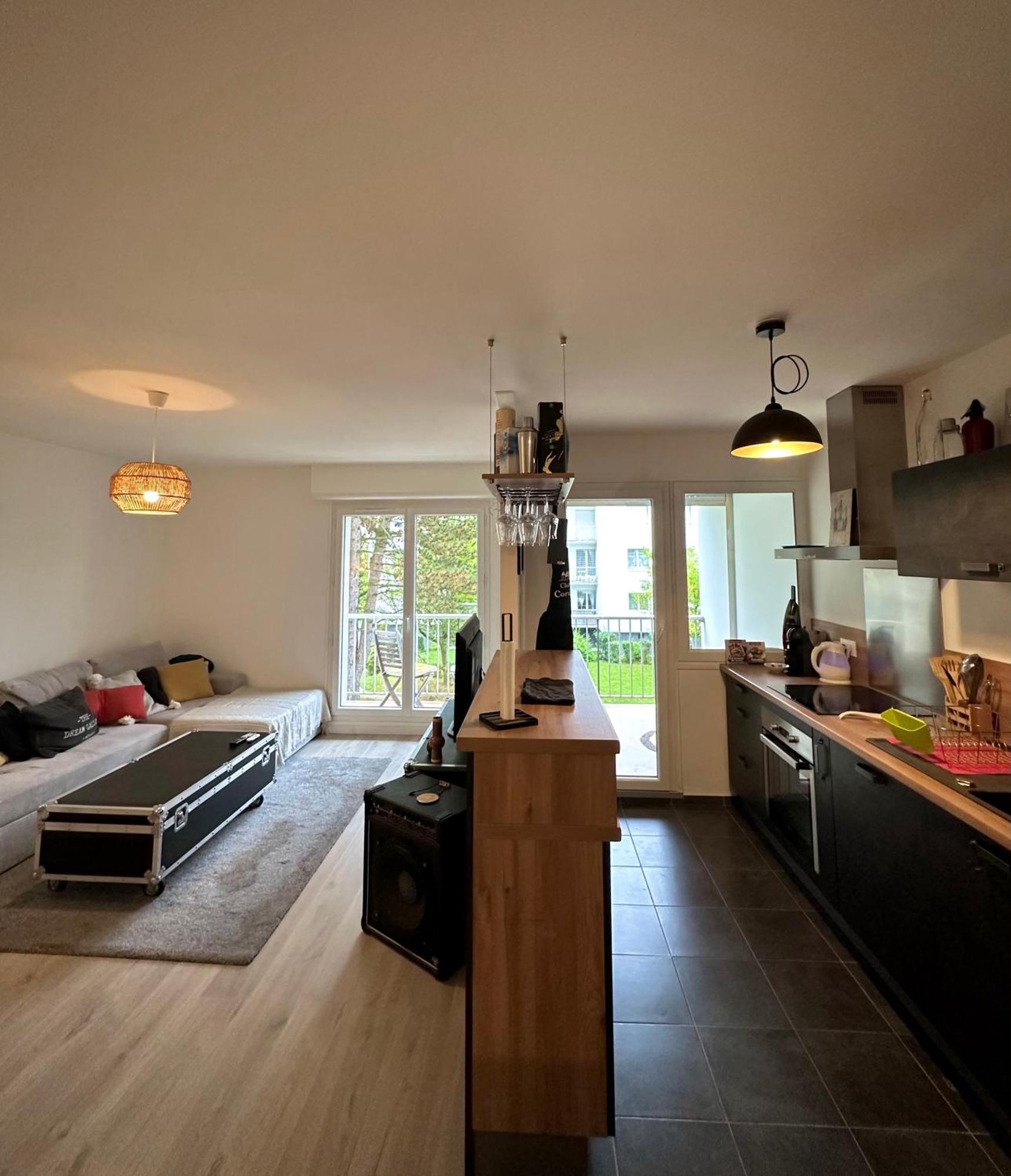 Le Beau Hugo Appartement Mainvilliers  Buitenkant foto